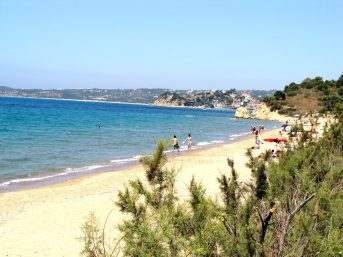 Loutsa beach